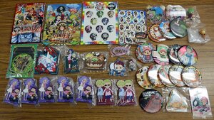 S◆中古品◆雑貨 『ONE PIECE/ワンピース グッズ まとめ売り』 缶バッジ/ラバーストラップ 他 ナミ/ゾロ/チョッパー/ブルック/カタクリ 他