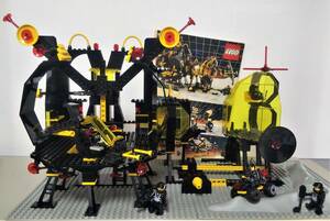  Lego LEGO 6987 black to long black Star .. basis ground Message Intercept Base Blacktron cosmos series Mini fig solid base board 