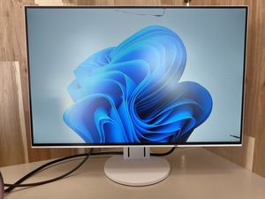 1円～ EIZO FlexScan EV2456 ホワイト 液晶割れジャンク 1台 ☆使用時間0h!!☆ (A)