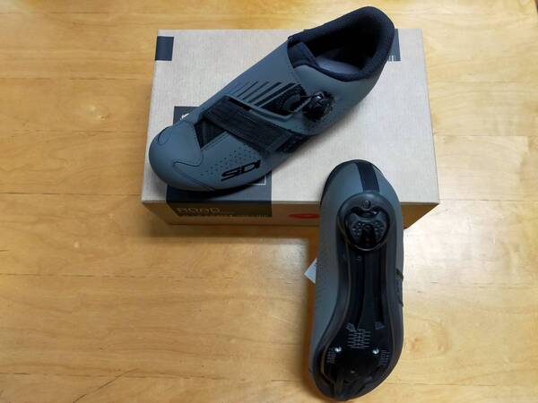 サイズ42 SIDI PRIMA ANTHRACITE/BLACK ロード用 シディー