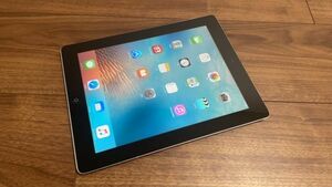 Apple iPad2 MC770J/A Wi-Fiモデル タブレット 【5772】