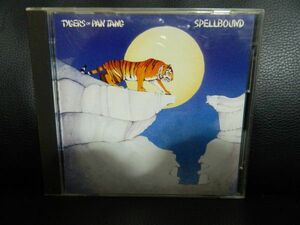 (40)　 TYGERS OF PAN TANG　　 /　　SPELLBOUND　　 日本盤　　　ジャケ、経年の汚れあり