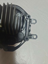 LEDフォグランプ　トヨタ純正 右側　運転席側　81210-48051 　ヴォクシー.ノア.エスクァイア80系 　アルファード.ヴェルファイア30系_画像3