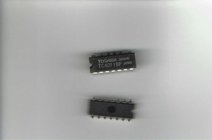 【未使用品】東芝製_TC4011BP 2入力NAND 3個セット/長期自宅保管品