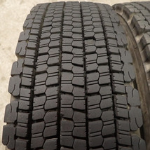 特価 冬2本SET 会社宛 送料無料 225/80R17.5 123/122 LT ブリヂストン W900 2021年製 地山 深溝 中型 トラック ユニック 効き重視 NO,C3070_画像3