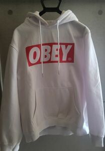 ★OBEY ★XXL★人気のホワイト★ロゴ プルオーバー★パーカー