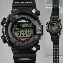 未使用極美品 箱説付G-SHOCK DW-8200Z-1T FROGMAN フロッグマン MEN IN BLACK メンインブラック スクリューバック チタン ブラック 潜水蛙_画像3