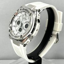 美品 箱説付 G-SHOCK GST-W310-7AJF G-STEEL/Gスチール タフソーラー電波受信 電波ソーラー マルチバンド6 メタルベゼル ホワイト アナデジ_画像7