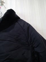 ★コムサイズム/comme ca izm 130㎝★アウター/コート（ブラック色）/ジャケット（前ファスナー）/フードと裾部分ファー付きs848_画像4