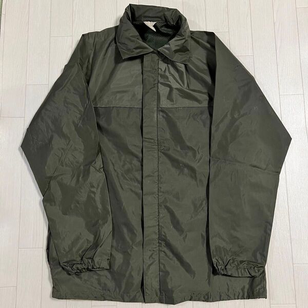 ヨーロッパ古着 軍放出品 ミリタリー ナイロンジャケット Vintage 米軍 トップス