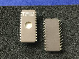 TMM323D-1【即決即送】東芝 2KBx8-Bit 16Kbit 紫外線消去　EPROM [AZ11-15-21Ty/284472M] Toshiba 2KBx8 16Kbit UV-EPROM２個