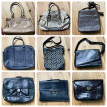 ② COACH コーチ　GUCCI グッチ　Samantha VEGA おまとめ　まとめ　バッグ　17点セット　ビジネスバッグ　メンズ　ショルダーバッグ　PVC_画像2