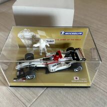 【A0203-9】未使用中古品『ミニチャンプス Michelin Collection T.SATO B・A・R ホンダ006 佐藤琢磨 #10 1/43』レーシングカー ミニカー_画像2