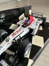 【A0236-8】『1/43 ミニチャンプス BAR HONDA SHOWCAR 2003 J.VILLENEUVE #16』 モデルミニカー レーシングカー（同梱可）_画像6