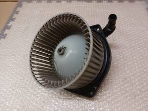 Y2453 Nissan Caravan VWE25 blower motor H15 year (2003 year )6 month operation has been confirmed [ that day shipping ]