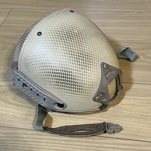 TMC エアフレイムヘルメット（FMA製VASシュラウド NVGマウント付）タンカラーウェザリング塗装有りOPS COREの画像1