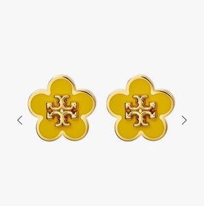 新品未使用　Tory Burch トリーバーチ キラ エナメル フラワー スタッズ ピアス　黄色