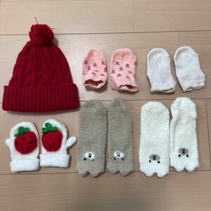 【6点セット】手袋 ミトン　ニット帽　靴下　ベビー服　新生児　子ども服