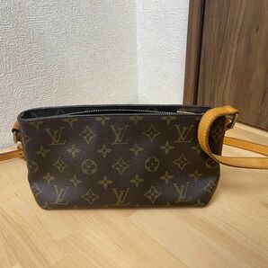 LOUIS VUITTON(ルイヴィトン) ショルダーバッグ モノグラムトロター