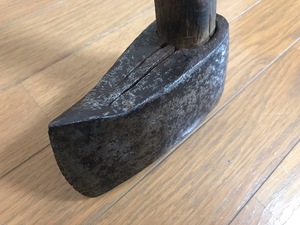 【即決有】時代物 薪割り用 斧 （小） 刃物サイズ：13cm×6cm×幅5cm