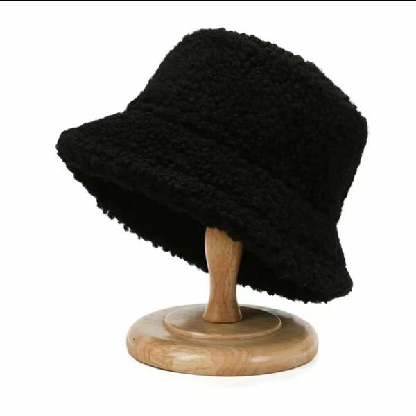 【大人気！】バケットハット バケハ もこもこ ボア 韓国 帽子 防寒 ユニセックス 黒