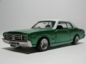 ゼロクラフト特注トミカ tomica NISSAN GLORIA HT 2000GX 日産グロリア HT 2000GX 緑/白 一部塗装済 深リムホイール カスタム品 箱無現状品