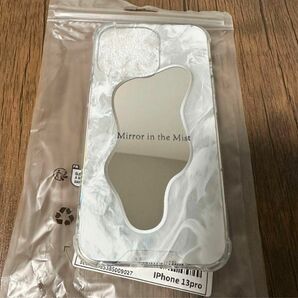 【新品　未使用】 iPhone13Proケース　ミラー 大理石調　軽量　人気