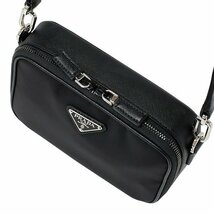 【送料無料】【本物】PRADA★プラダ★ショルダーバック★2VH070★ブラック★ナイロン×サフィアーノレザー★ポーチ付き★ユニセックス★黒_画像4