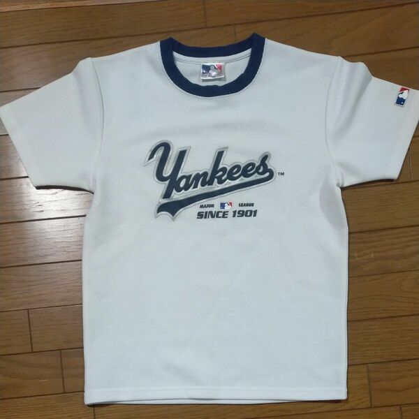  Tシャツ　ニューヨーク　ヤンキース　150 半袖 白子供服