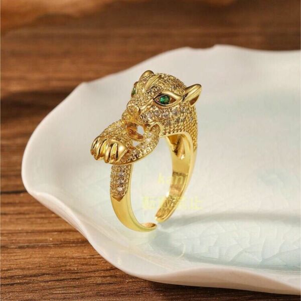 ゴールド　豹　リング　ジャガー　ジルコン　パンテール　パンサー　指輪　プレゼント　ヒョウ　大きいサイズ　派手　匿名発送