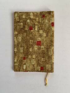  separate volume size. book cover k rim to manner. red . gold . brilliant . pattern 