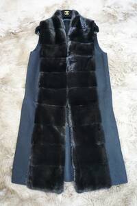 NAFAナファ ミンク毛皮 と カシミアウール素材で創られた ハイブリット ジレ ベスト ロング コート です。とても綺麗です。”11329