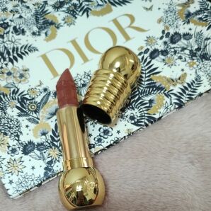 【美品】Dior　ルージュディオリフィック074ローズサテン