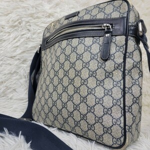 1スタ!! 定価約14万円 GUCCI グッチ ショルダーバッグ トート ハンド サコッシュ ボディーバッグ 斜め掛け GGスプリーム レザー PVC メンズ