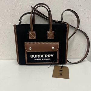 ①BURBERRY LONDON ショルダーバッグ キャンバス 8055749