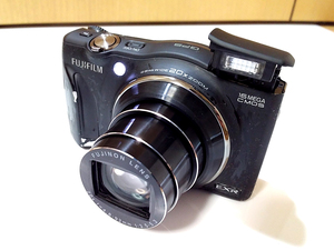 【 動作品 】 FUJIFILM FinePix F770EXR Digital Camera 富士フイルム ファインピックス コンパクト デジタルカメラ