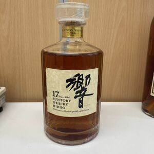 【M0121】※２０歳未満の者に対する酒類の販売はしません※千葉県内への発送限定 SUNTORY サントリー 響 17年 Japanese harmony 700ml 43%