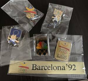 1992 (Barcelona) バルセロナ オリンピック 記念 ピンバッジ ５個 セット(プレート付き)★オールドピンバッジコレクション