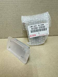 81250-33030 トヨタ純正 ルームランプ RR ROOM LAMP ASSY 部品 