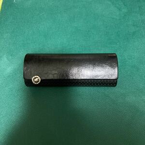  Hunting World glasses case 