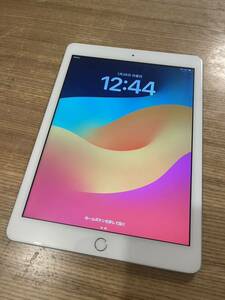 iPad第6世代 32GB シルバー(USED)SiMフリー