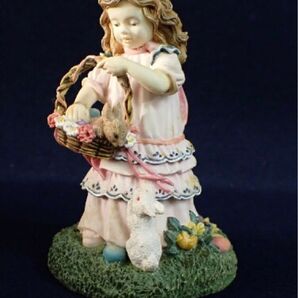 本日限定 A014 Goebel ゲーベル Mein Osternest Baby Bunnise うさぎと少女