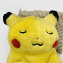TOMY ピカチュウ　レトロ　初期　ポケモン　ぬいぐるみ　希少　おやすみ　すやすや　お昼寝　眠り　pokemon Pikachu_画像4