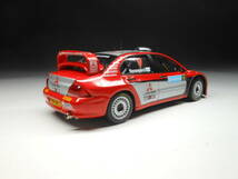 イクソ 1/43 ミツビシ・ランサー WRC…＃9 H.ロヴァンペラ / R.ピエティライネン …スウェーデン・ラリー 2005_画像4