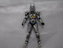 S.H.Figuarts(真骨彫製法) 銀牙騎士ゼロ 「牙狼-GARO-」 フィギュア　バンダイ_画像6