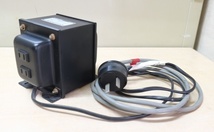 SUGANO ダウントランス 変圧器 SE-600 / INPUT 220～240V OUTPUT 100V・6A_画像3