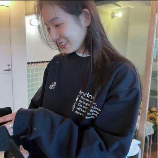 【超激レア】即完売 在原みゆ紀 hodos UNIFORM SWEAT NAVY