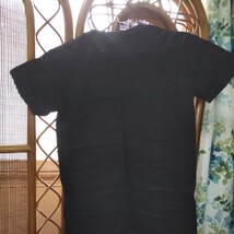 【服飾】 DISTURBED ディスターブド 結成30周年 ミュージック Tシャツ UPYOUR FIST バンド Sサイズ 着丈約67cm 身幅約45cm 綿 100% __画像6