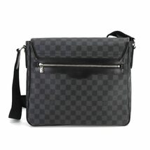 新品同様 ルイ ヴィトン LOUIS VUITTON ダミエ グラフィット ダニエル MM メッセンジャー ショルダー バッグ ブラック N58029 90221112_画像2