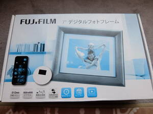 新品FUJIFILM　フジ・デジタルフォトフレーム